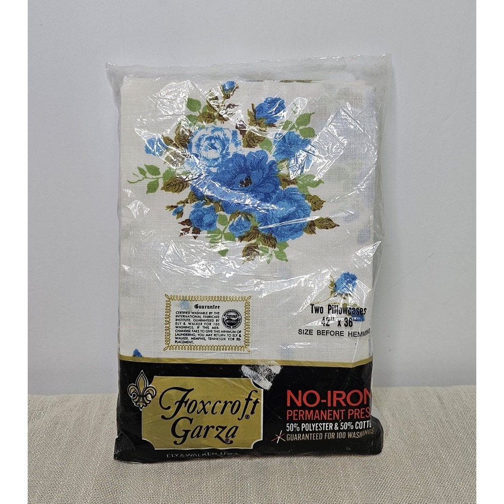 Vintage Foxcroft Garza Ely & Walker Blue Floral Pillow Case Set